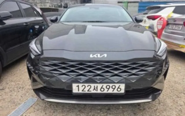 수원경차 K8 2.5 2WD 매물 사진 8 - 2022/10 94,178km