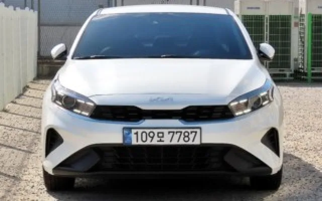 수원경차 더뉴 K3 2세대 1.6 가솔린 프레스티지 매물 사진 9 - 2023/10 61,839km