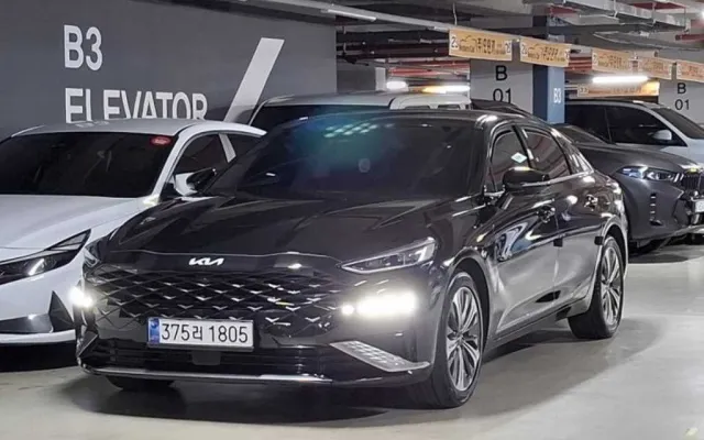 수원경차 K8 3.5 4WD 매물 사진 16 - 2022/03 84,000km